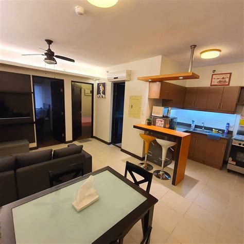 2 Bedrooms Apartment For Rent in Muntinlupa, Metro Manila.